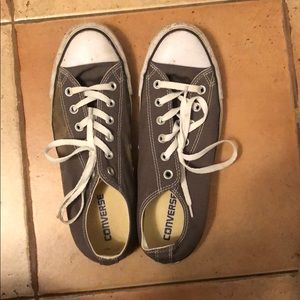 Grey converse